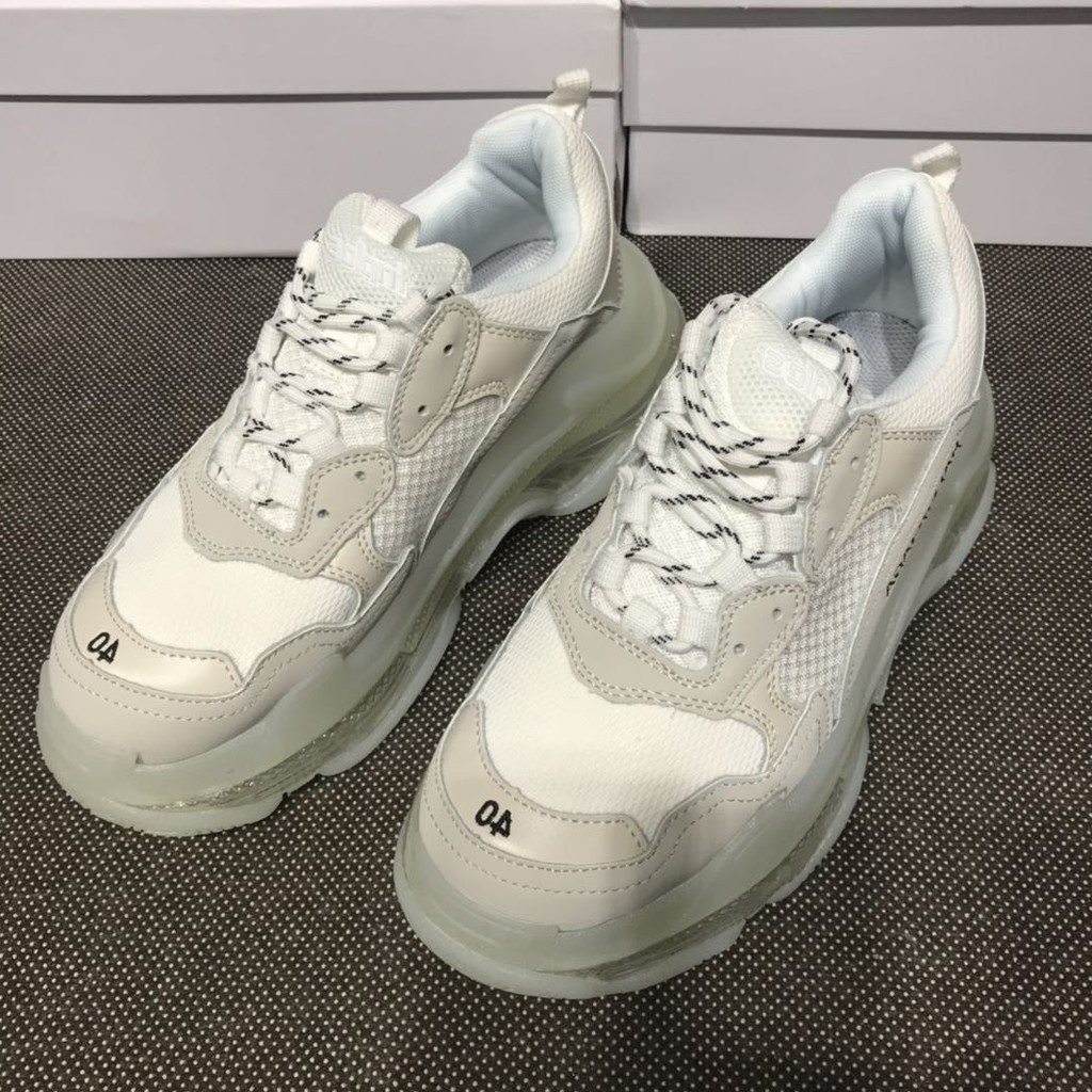 Balenciaga deals white sneakers