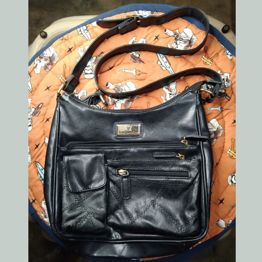 Izax Valentino Leather Sling Bag (Preloved) | Shopee Philippines