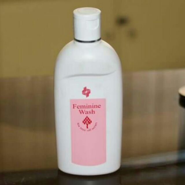 ORIGINAL AND AUTHENTIC DYNAPHARM MILD AND GENTLE TEA TREE OIL FEMININE