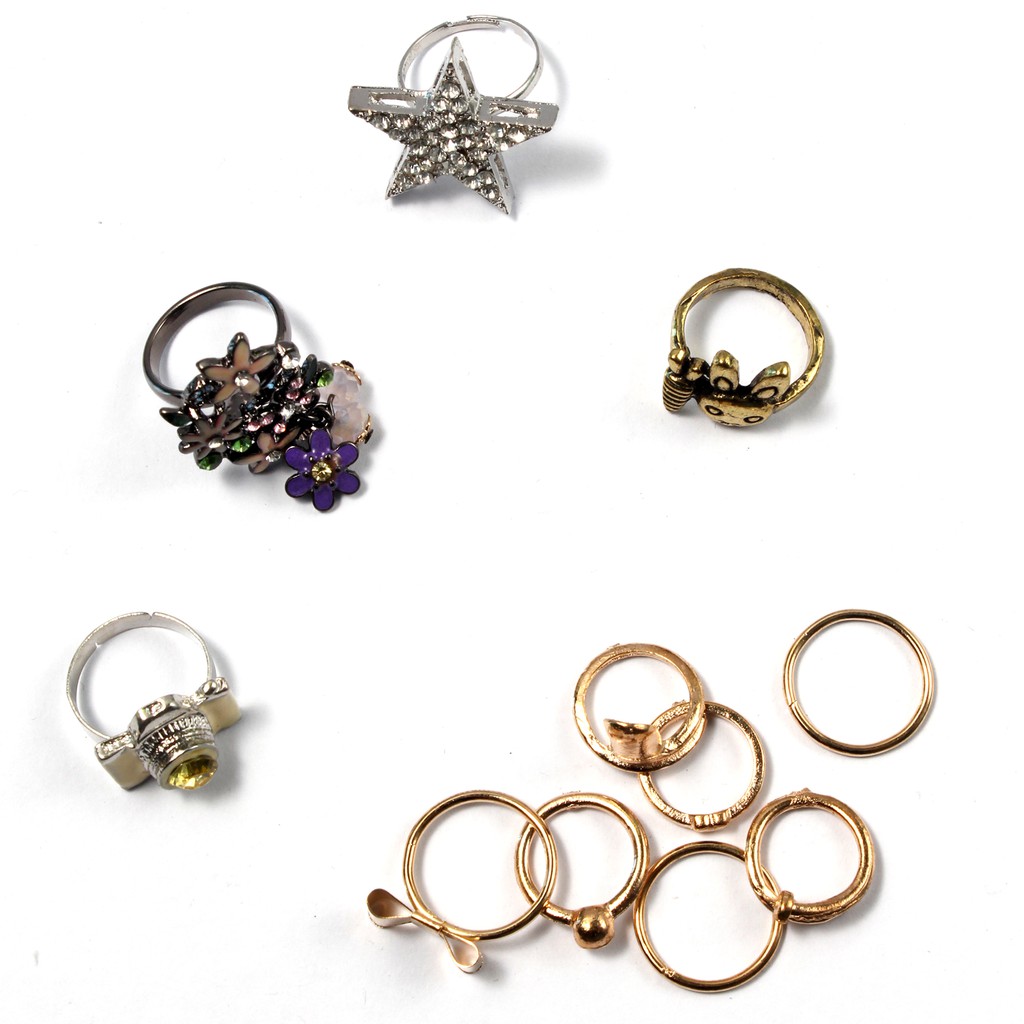 Random Design Rings Set Metal Plated Rings Bundle Accessory | Shopee ...
