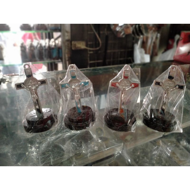 MINI STAND CROSS 2 INCHES | Shopee Philippines