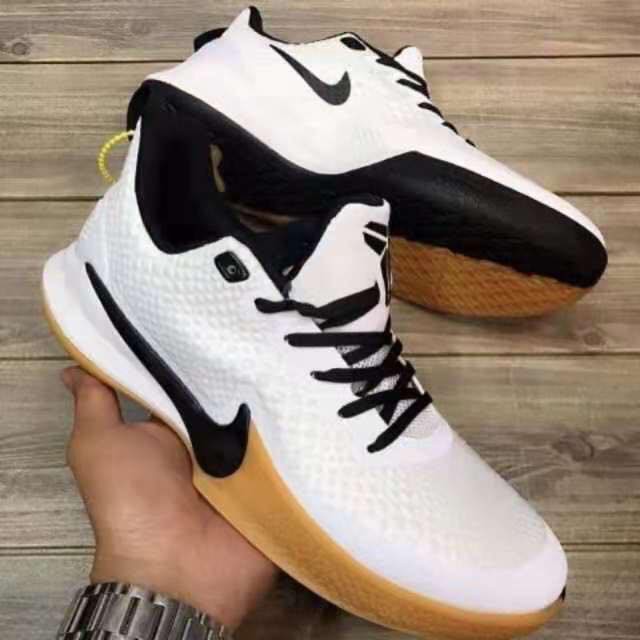 Replica on sale kobe shoes