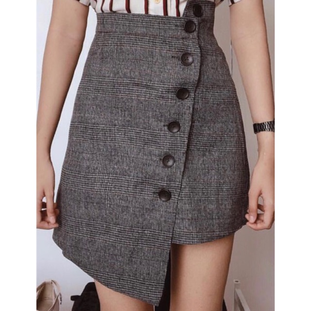 Asymmetrical shop skirt korean