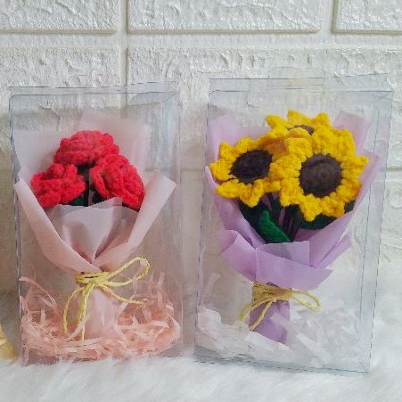 Crochet Mini Flower Bouquet in Clear Accetate Box (Palmsized) Shopee