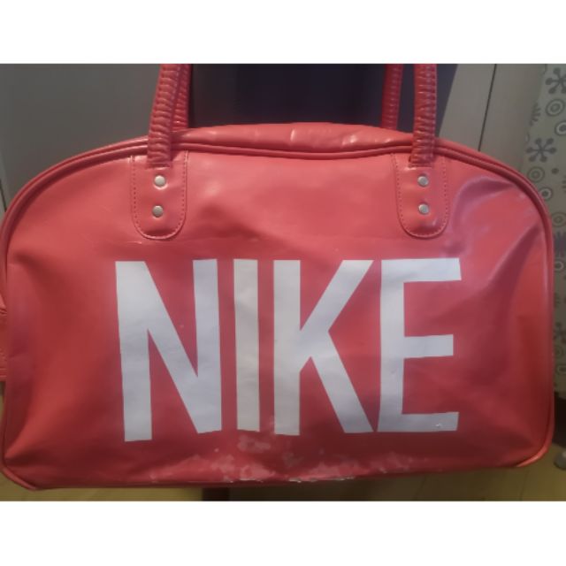 Nike leather duffle discount bag