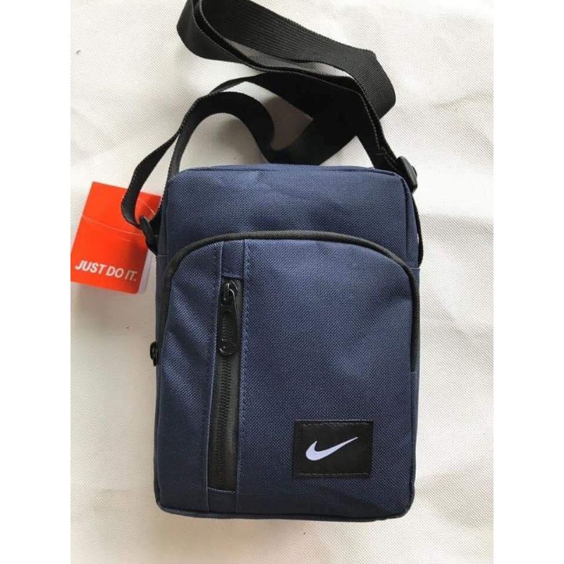 Nike sling hotsell bag for men