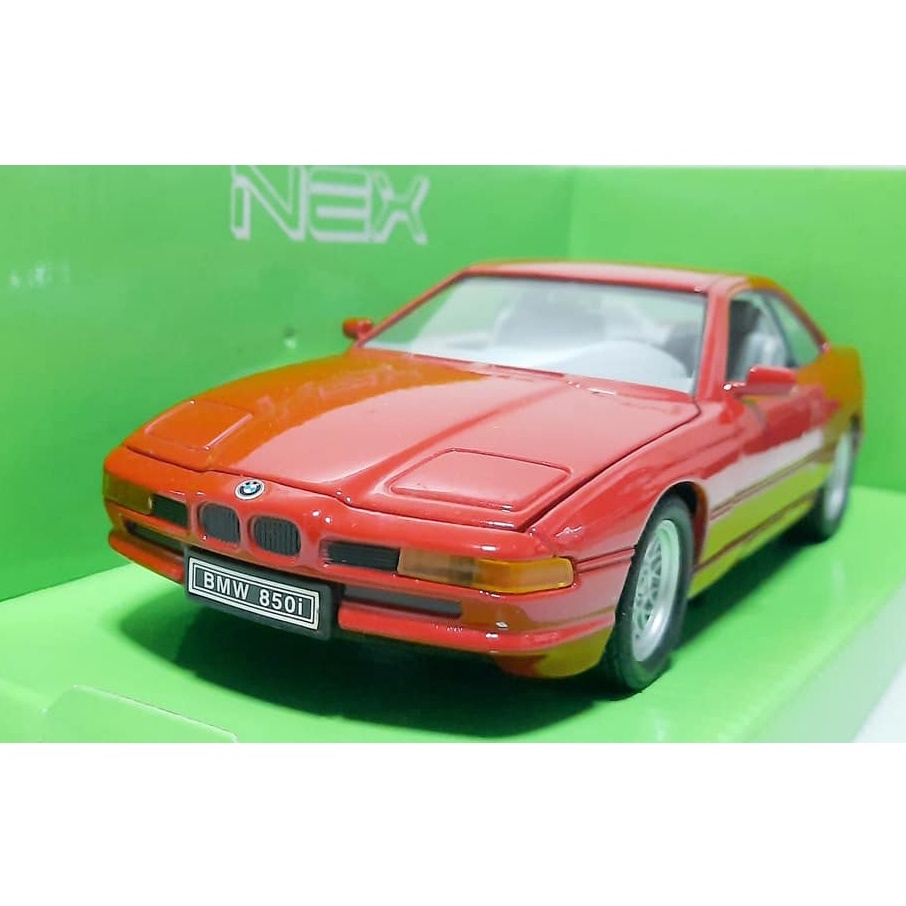 BMW 850i Scale: 1:24 Model Car Diecast Original Copyright Work From ...