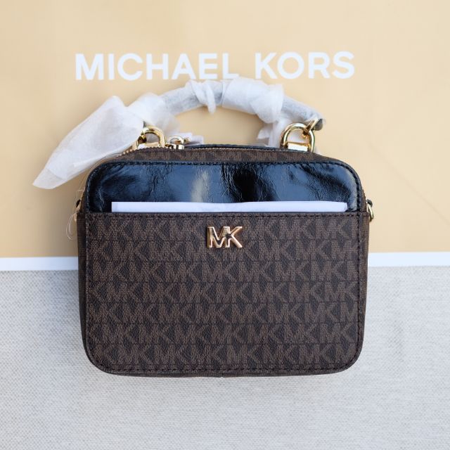 MICHAEL Michael Kors Mott Mini Logo and Leather Crossbody Shopee