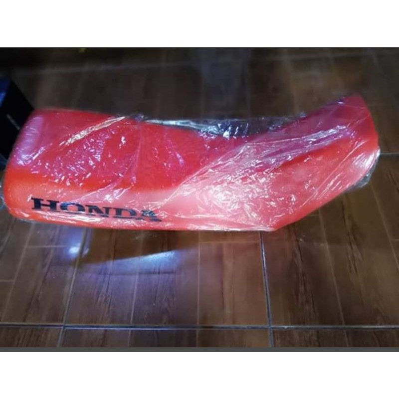 honda xr100 seat