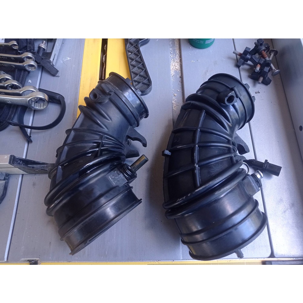 PNE-G00 Engine Air Intake Hose for Acura RSX2002-2006 Honda CR-V 2002