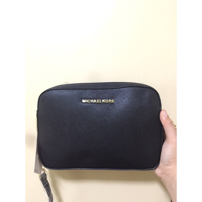 Mk sling shop bag black