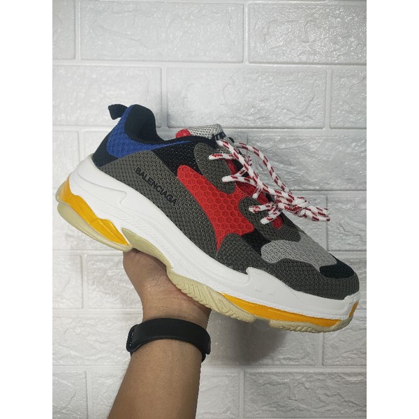 BALENCIAGA TRIPLE-S GOMMA (MPO) | Shopee Philippines