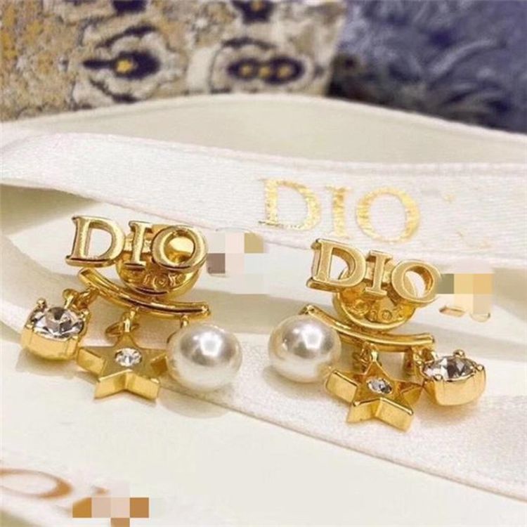 Dior pearl deals star earrings