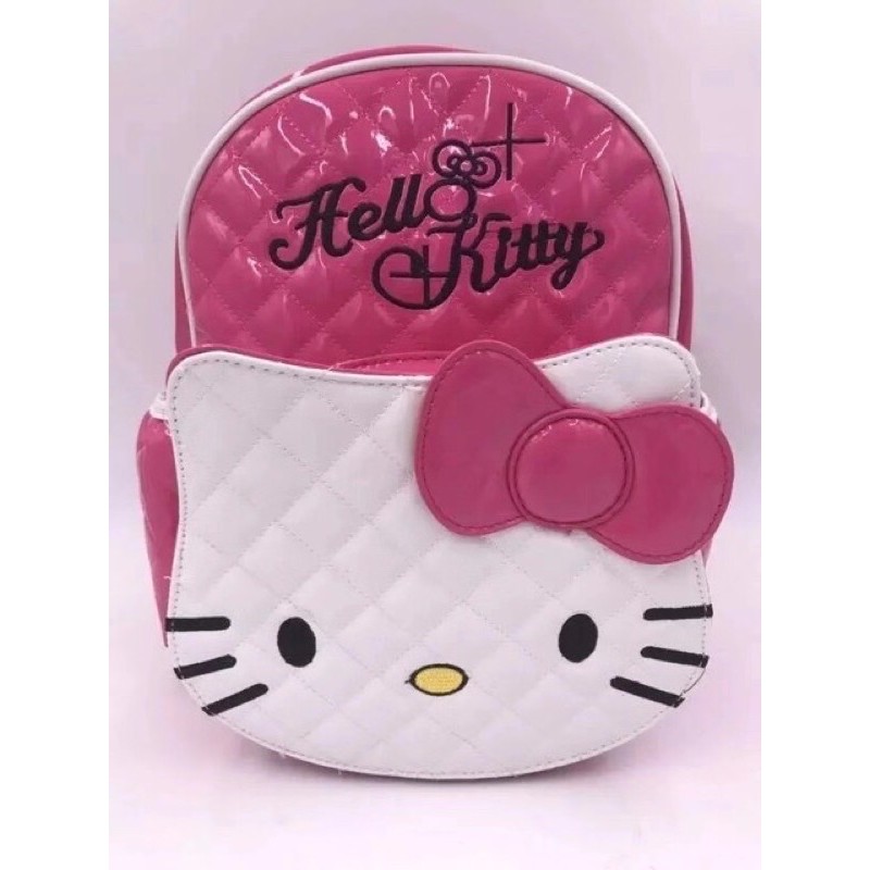 deadpool hello kitty backpack scene Deadpool's Hello Kitty Variant May Be One of Marvel's Best Creations Ever
