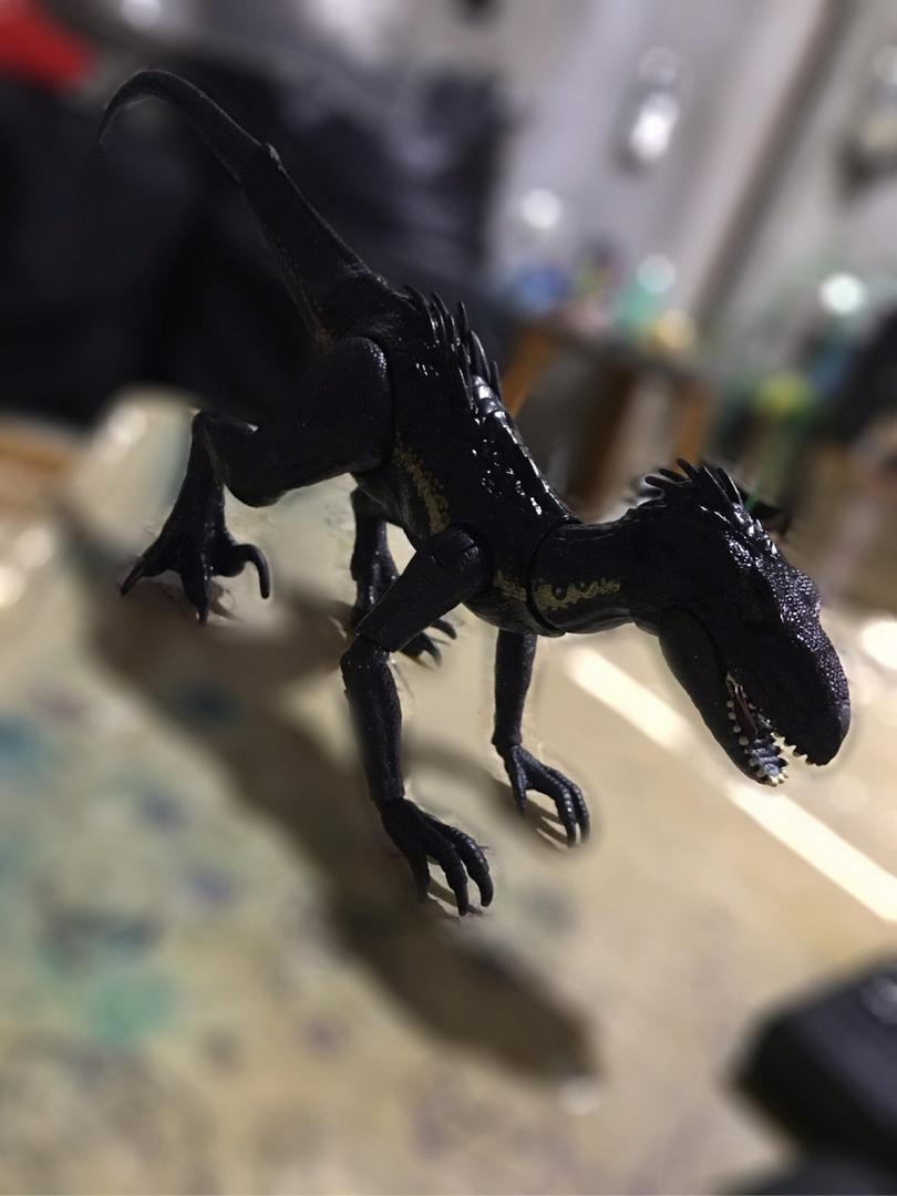 Mattel Jurassic World Indoraptor Super Posable Dinosaur Toy Figure