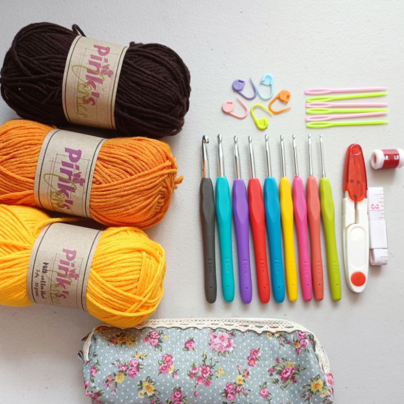 Crochet beginner sets in Milk Cotton yarn