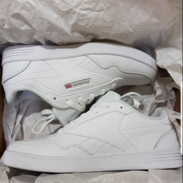 Reebok classic 2024 white philippines