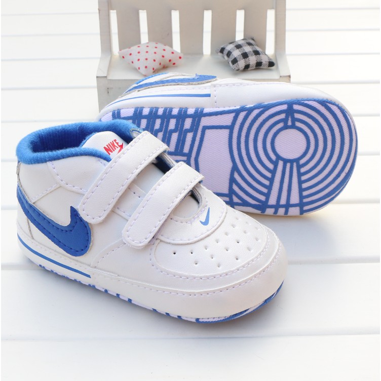 Nike infant hot sale soft shoes