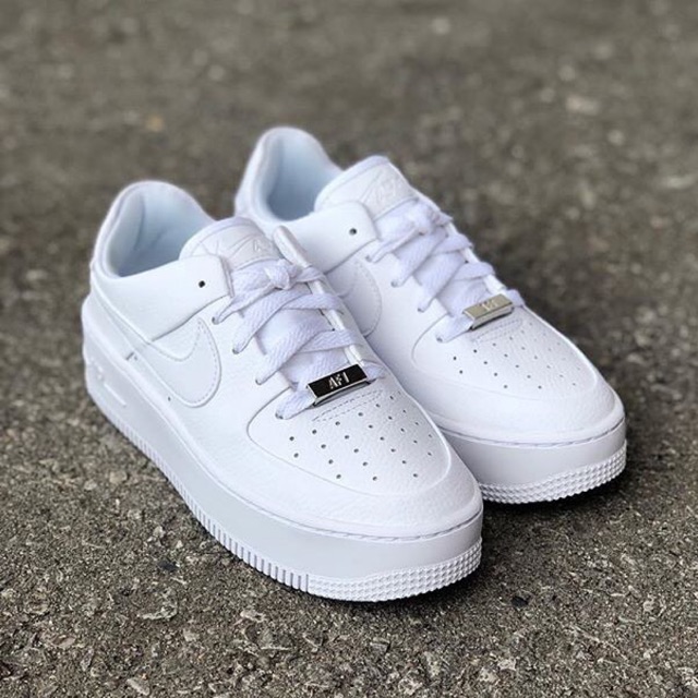 Air force 1 sage low white size clearance 5.5