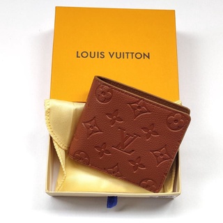 60223 LV high end mens wallet(With box)