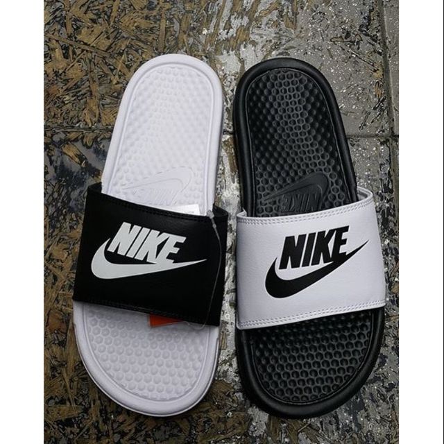 Nike hot sale benassi mismatch