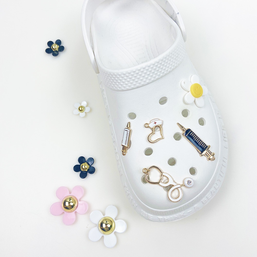 Fashion Metal Syringe Crocs Jibbitz Medical Kit Shoe Charms Pin Nurse