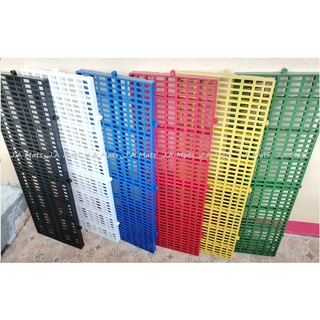 Plastic matting for dog hot sale cage