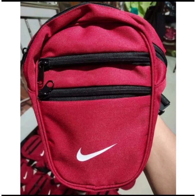 Nike store leg bag