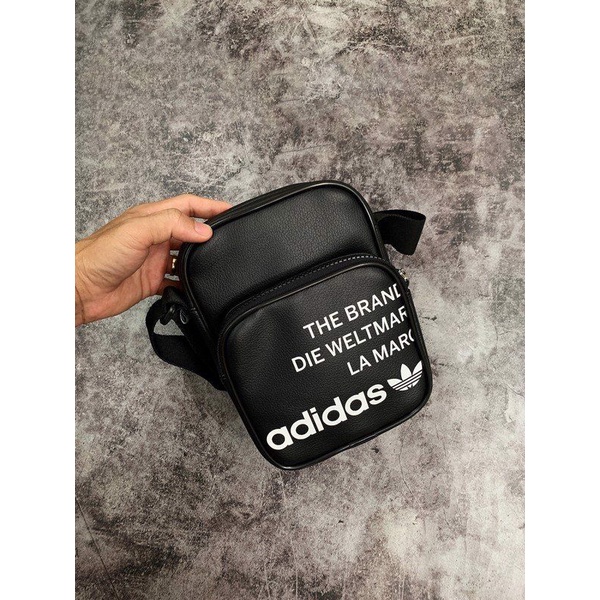 Vintage leather adidas discount bag