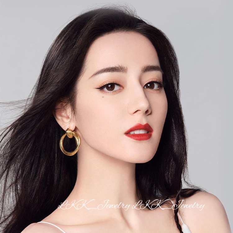 Double large ring earrings The hottest in Europe and America Simple and