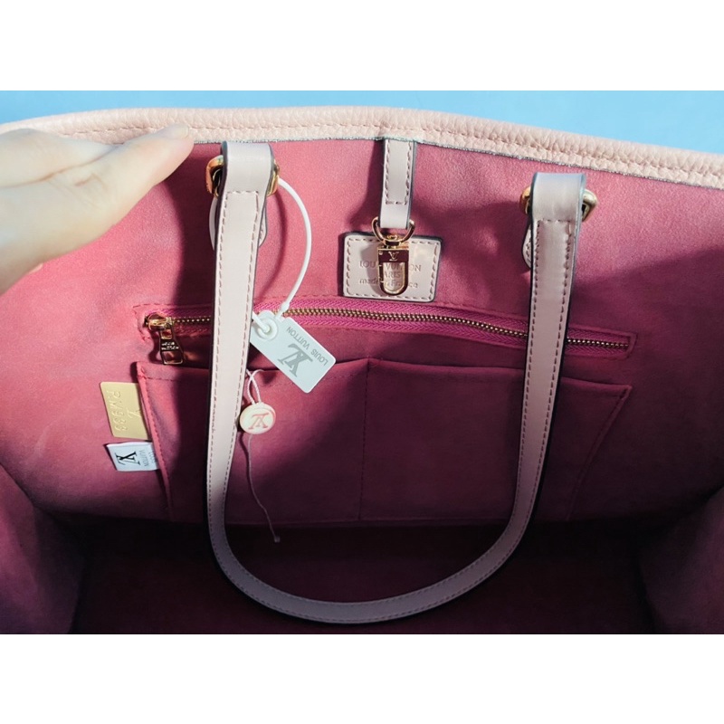 OTG LV pink bag laptop bag