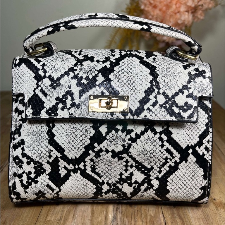 Shein clearance snakeskin bag