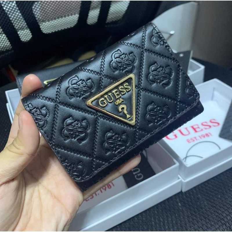 Guess trifold clearance wallet