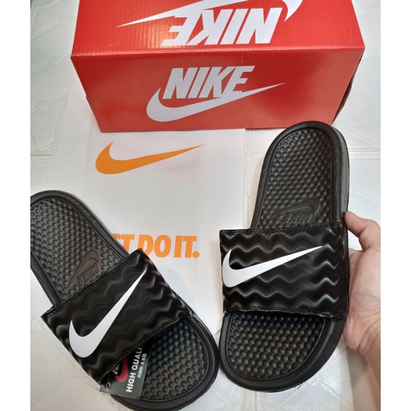 Holographic best sale slides nike