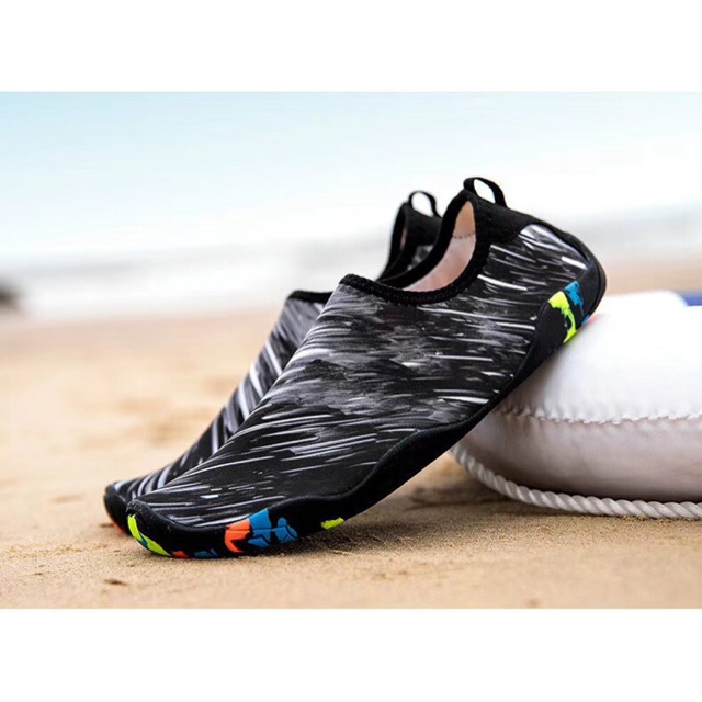 Rubber beach hot sale shoes