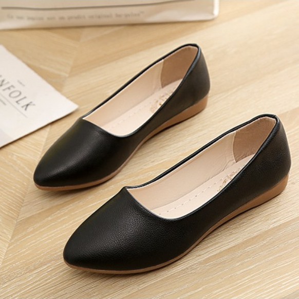 【Queen】 Korean Loafer Flat Shoes fashionable Matte Design Close Shoes ...