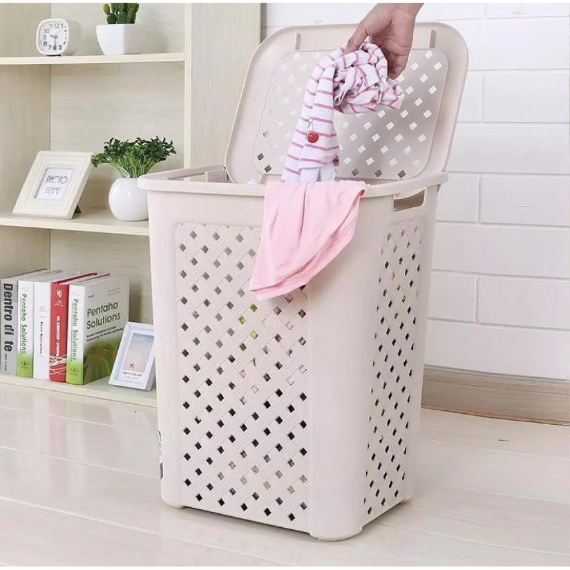 UNIONE HIGH-QUALITY RATTAN WEAVED LAUNDRY BASKET / MULTI PURPOSE ...