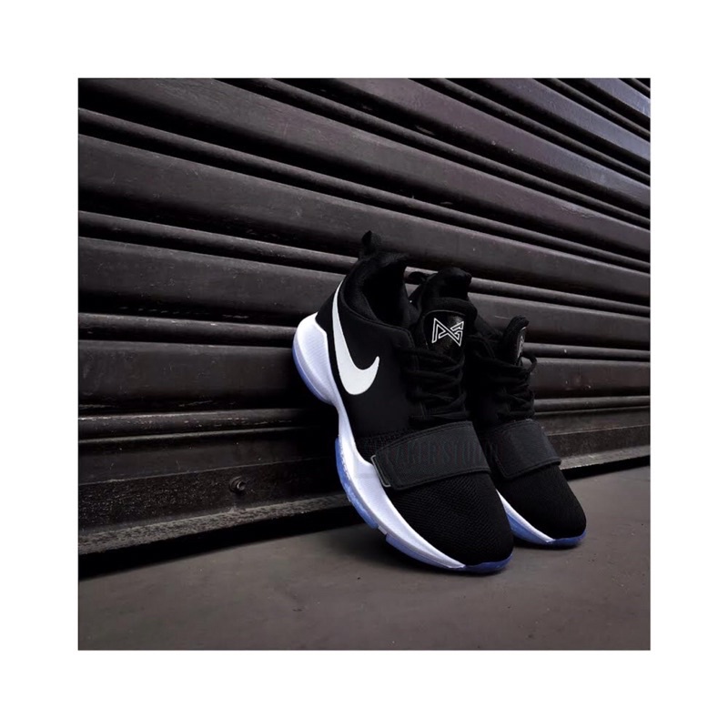 Pg 1 outlet black