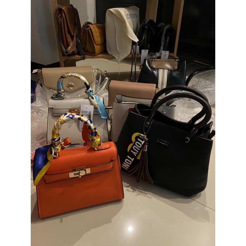 How R U bags & wallets | Shopee Philippines