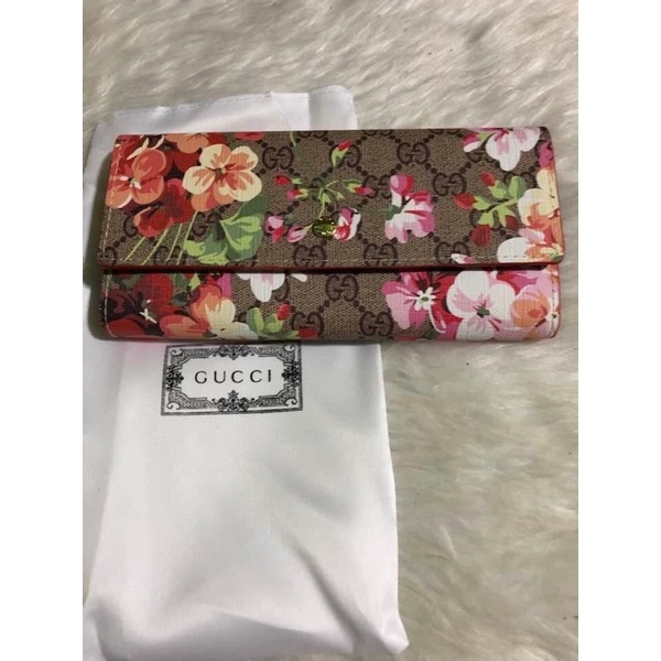 Gucci floral wallet limited edition japan preloved