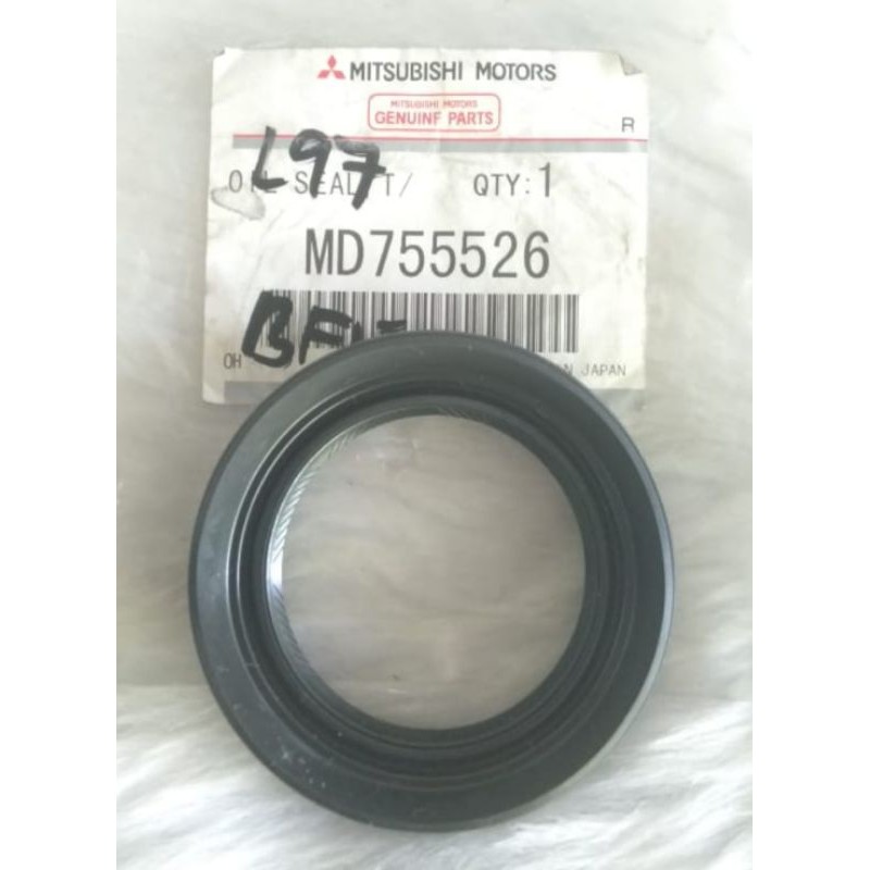 Genuine Axle / Transmission Oil Seal for Lancer '97'09 CJ GSR, CK