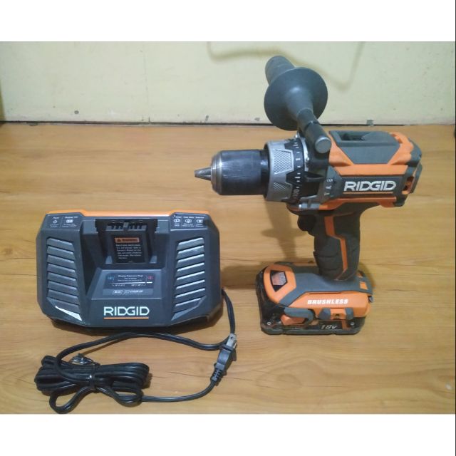 R86116 brushless best sale hammer drill