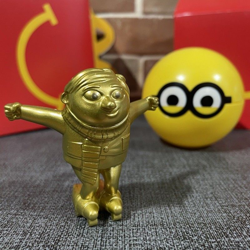Mcdonald's Gold Minions The Rise Of Gru Happy Meal Toys (rare minions