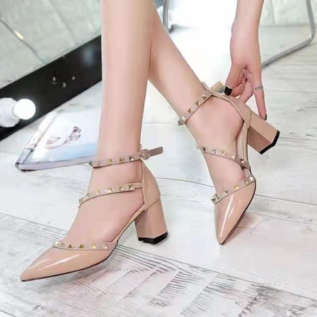 Closed toe and heel sandals best sale