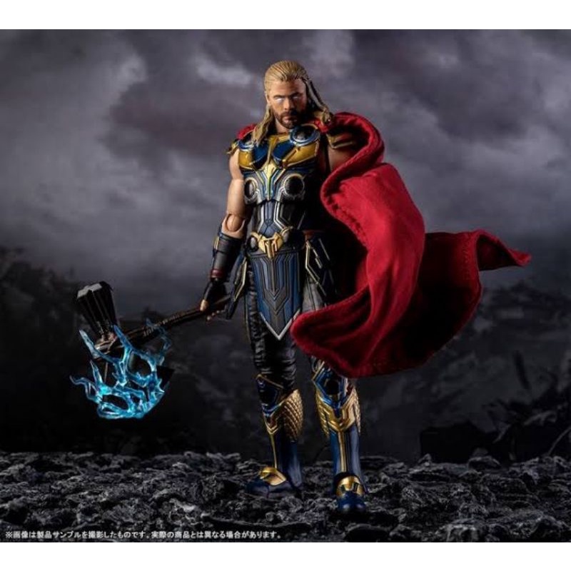BANDAI THOR LOVE & THUNDER - THOR SHF - RoboMania Shop