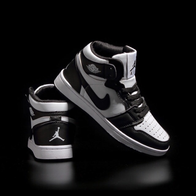 【Philippine cod】 AJ 1 Nike Air Jordan Retro high cut Basketball shoes
