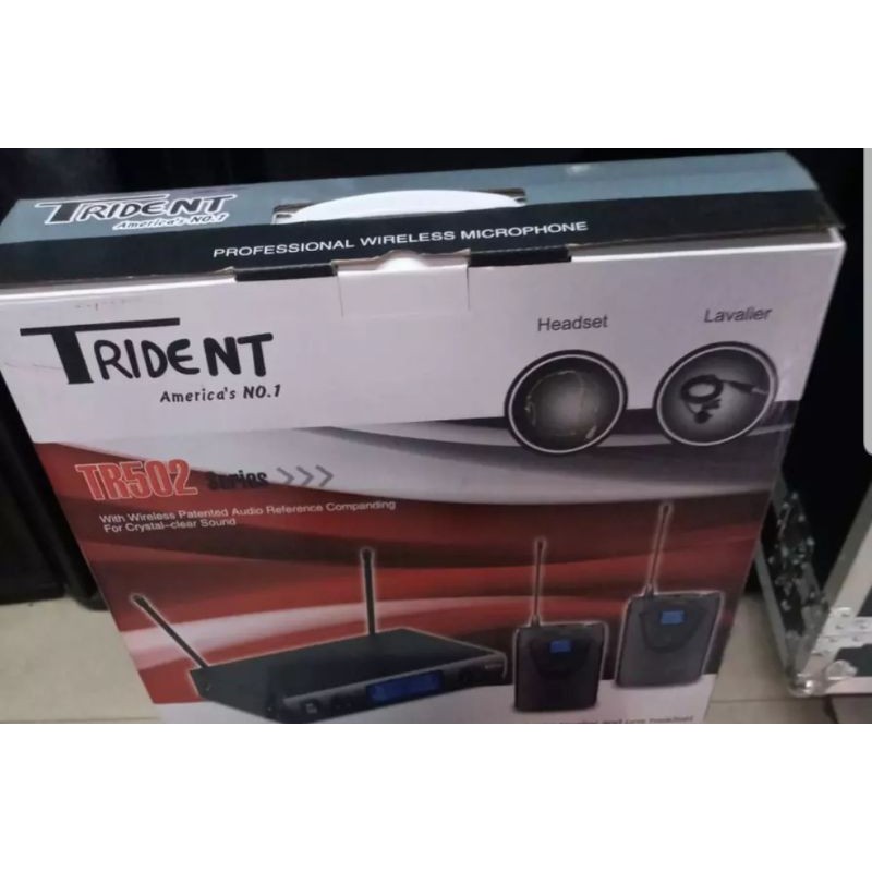 Trident TR502 Wireless Microphone / Skin Tone Lapel Microphone