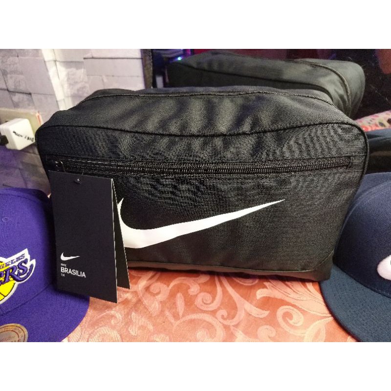 Nike brasilia outlet shoe bag