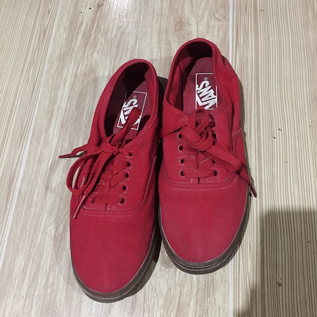 Vans authentic red gum on sale sole