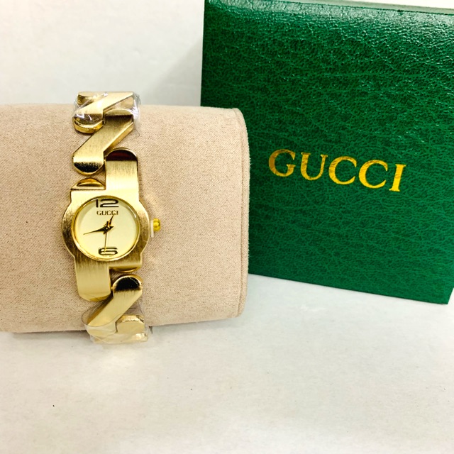 Gucci watch outlet zig zag